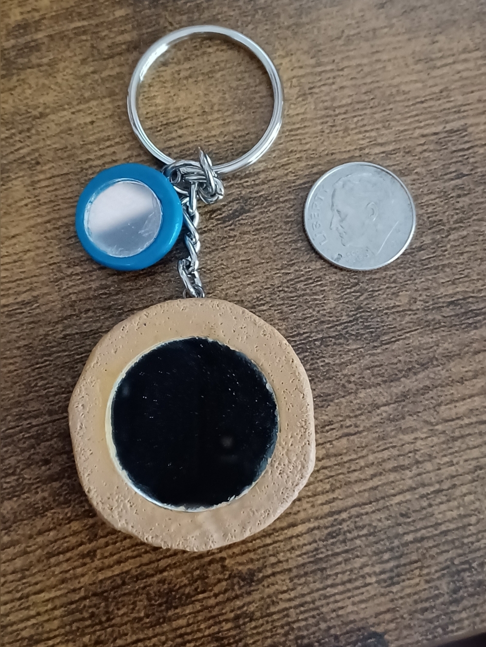 Cookie Candy Keychain - Picture 2 of 2